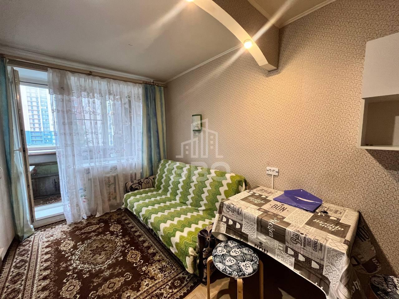 комната в Санкт-Петербурге по адресу: Коллонтай ул., 9