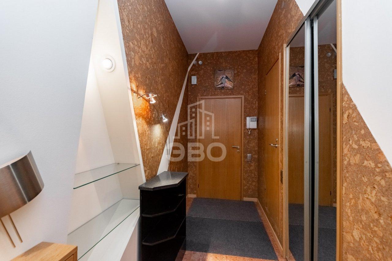 двухкомнатная квартира в Санкт-Петербурге по адресу: Пушкинская ул., 18