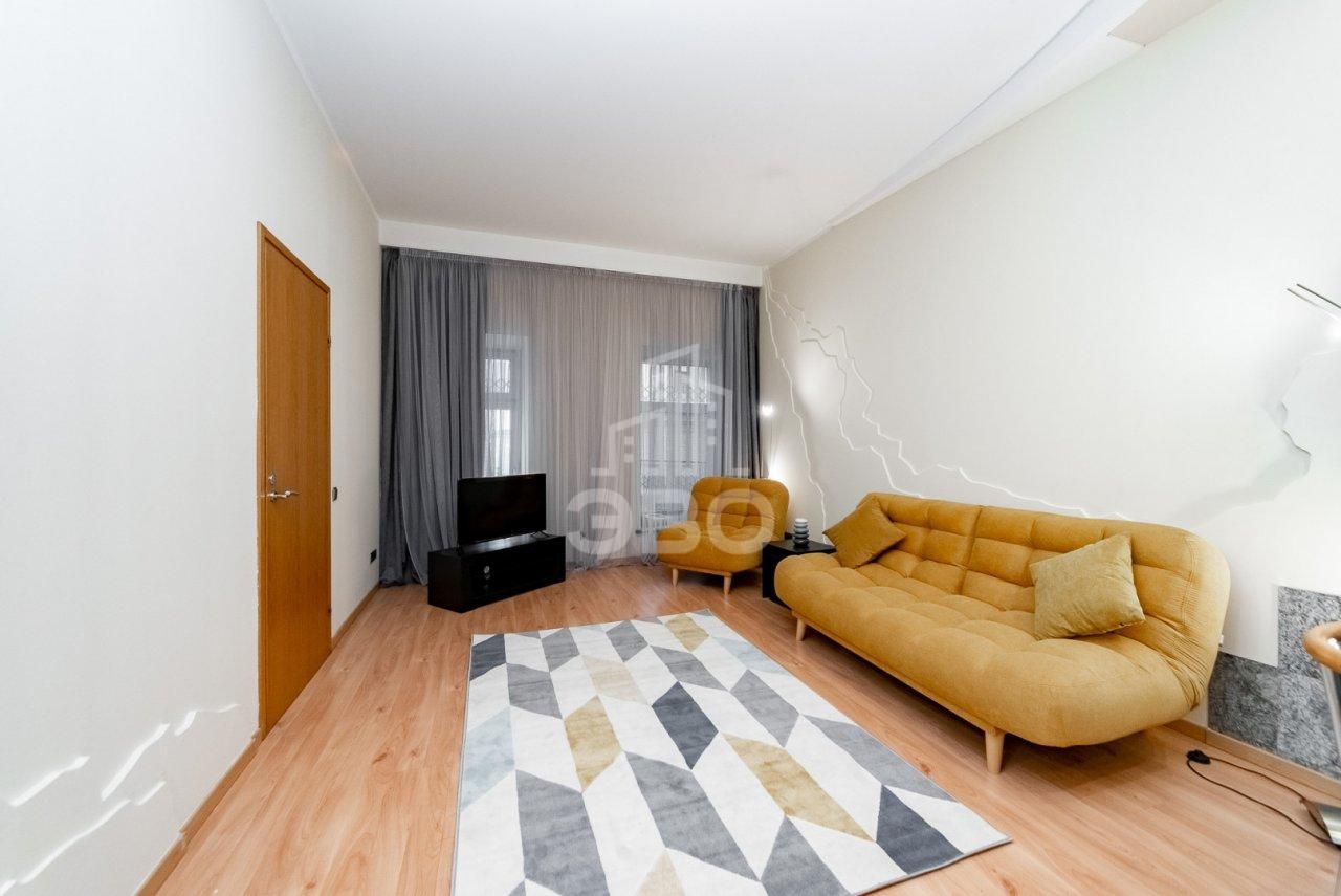 двухкомнатная квартира в Санкт-Петербурге по адресу: Пушкинская ул., 18