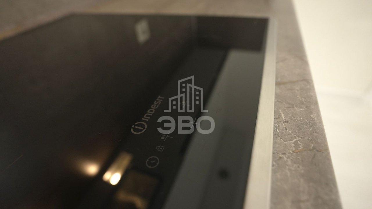 однокомнатная квартира в Санкт-Петербурге по адресу: Авиаконструкторов проспект, 54, строение 1