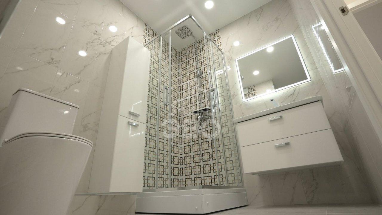 однокомнатная квартира в Санкт-Петербурге по адресу: Авиаконструкторов проспект, 54, строение 1