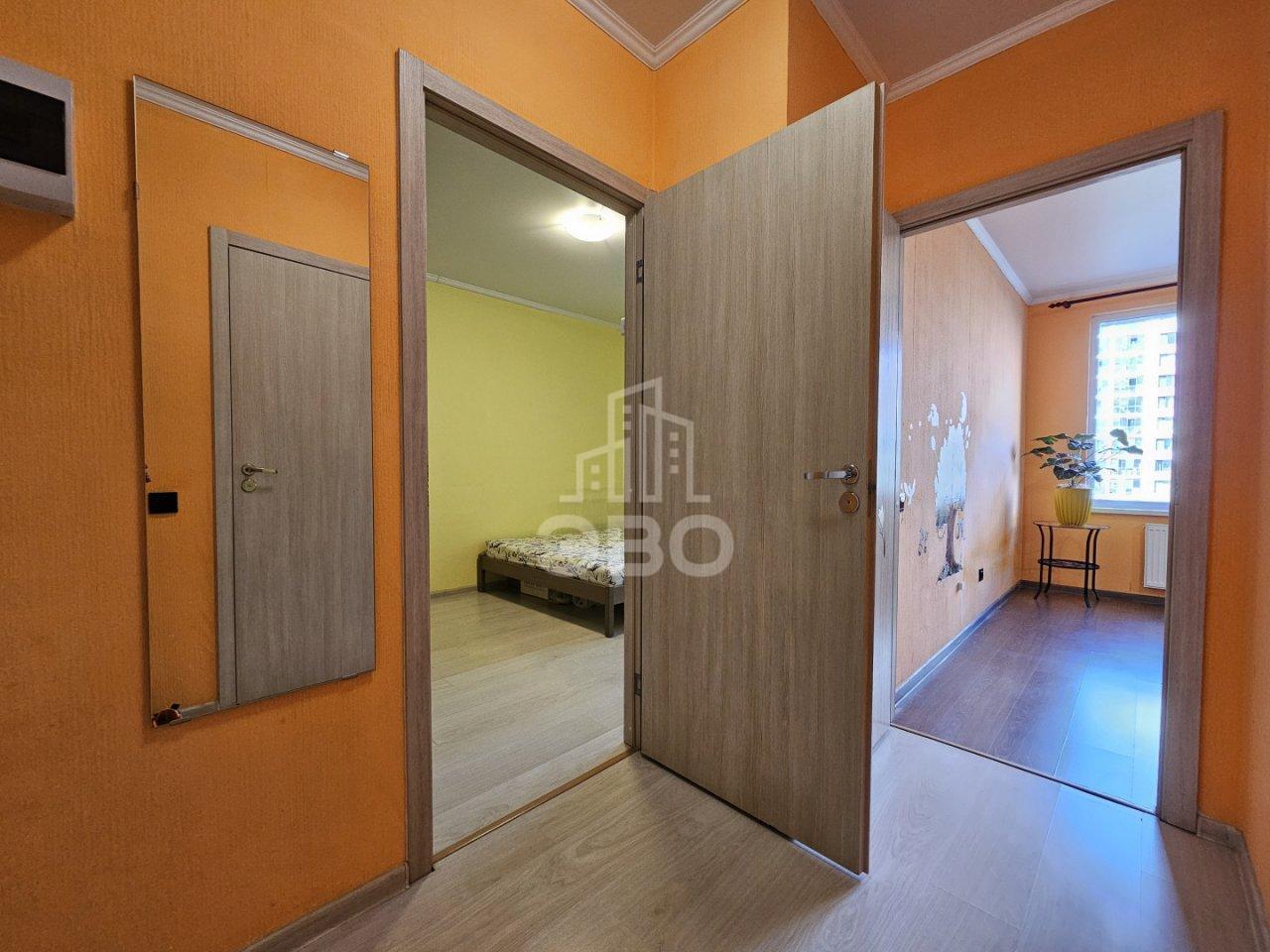 однокомнатная квартира в Санкт-Петербурге по адресу: Головнина б-р., 10, строение 1