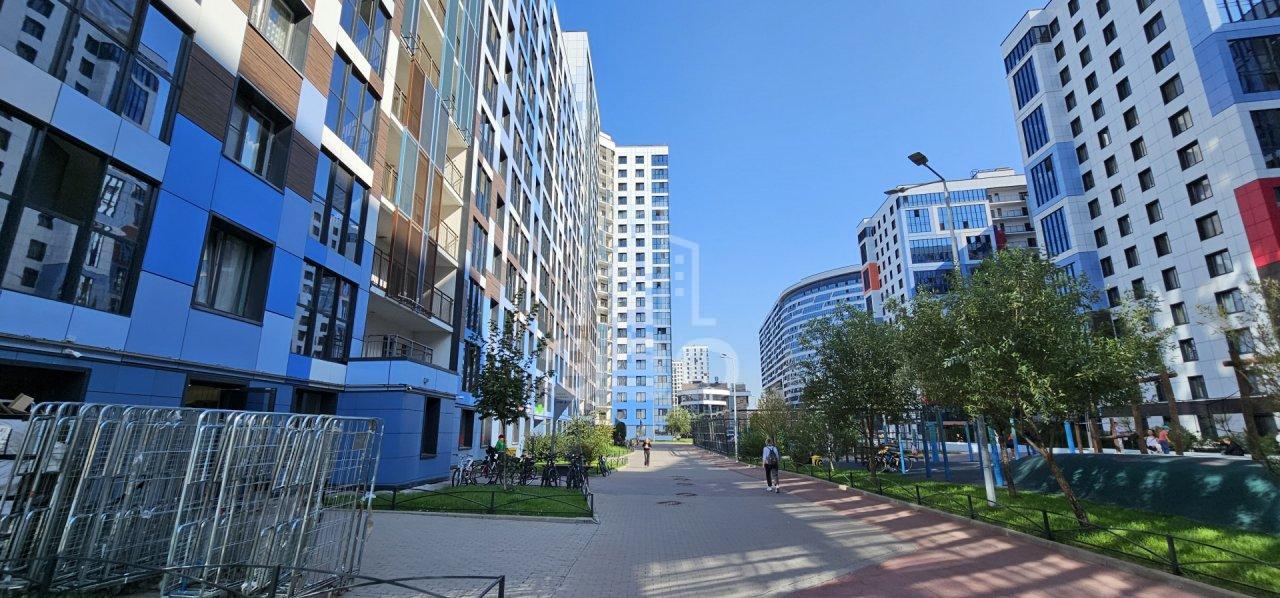 однокомнатная квартира в Санкт-Петербурге по адресу: Головнина б-р., 10, строение 1