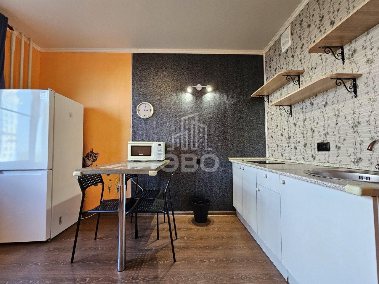 однокомнатная квартира в Санкт-Петербурге по адресу: Головнина б-р., 10, строение 1