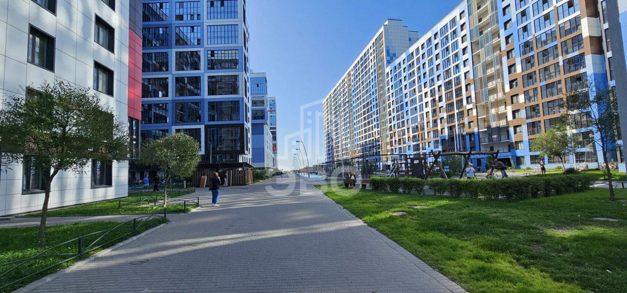 однокомнатная квартира в Санкт-Петербурге по адресу: Головнина б-р., 10, строение 1