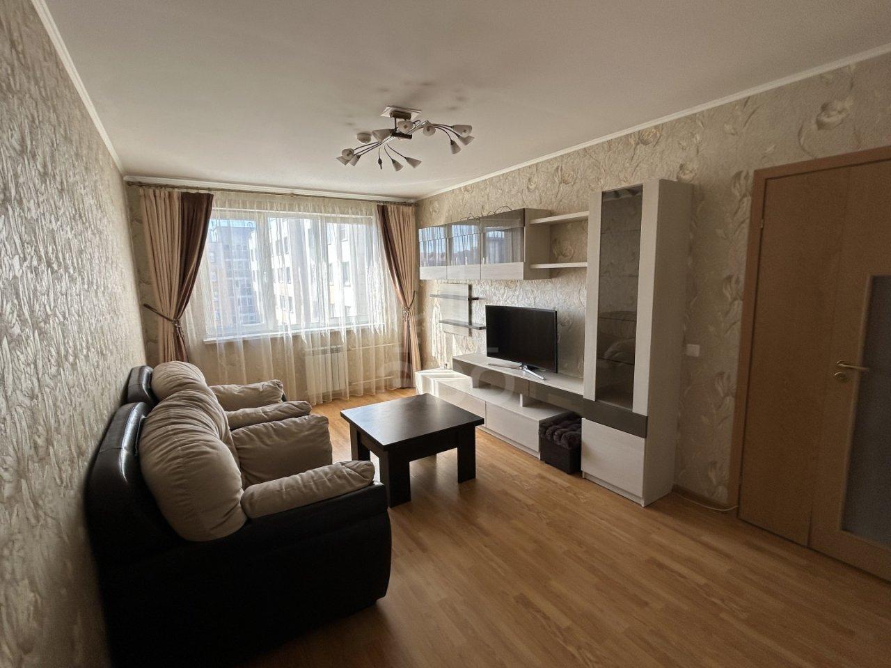 трехкомнатная квартира в Санкт-Петербурге по адресу: Ростовская ул., 1, литера А