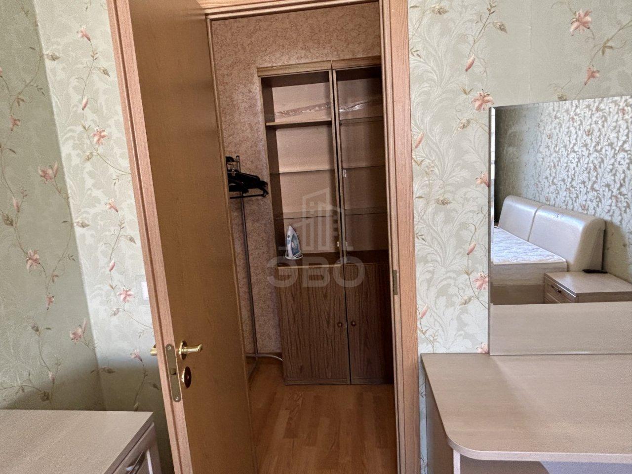 трехкомнатная квартира в Санкт-Петербурге по адресу: Ростовская ул., 1, литера А