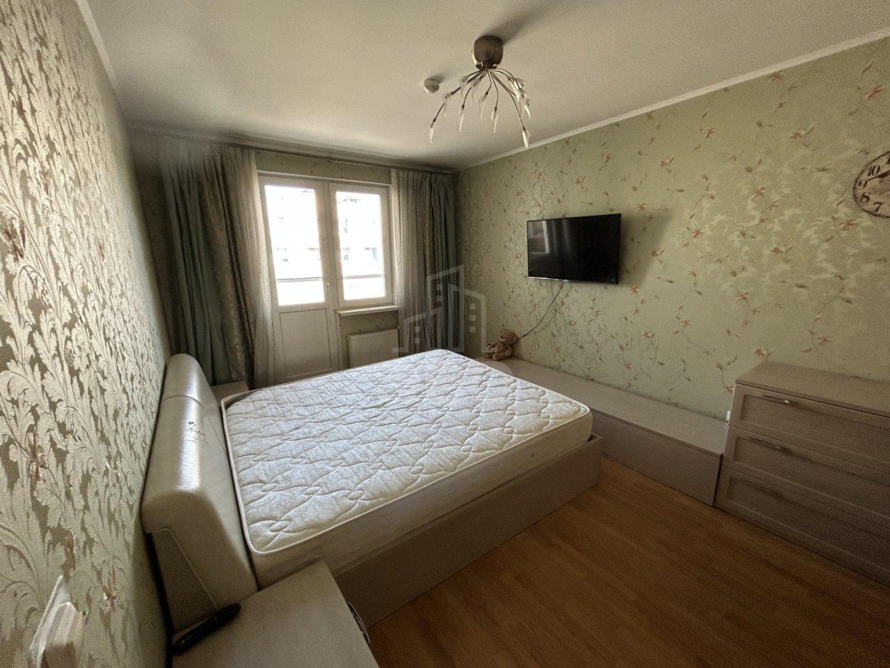 трехкомнатная квартира в Санкт-Петербурге по адресу: Ростовская ул., 1, литера А