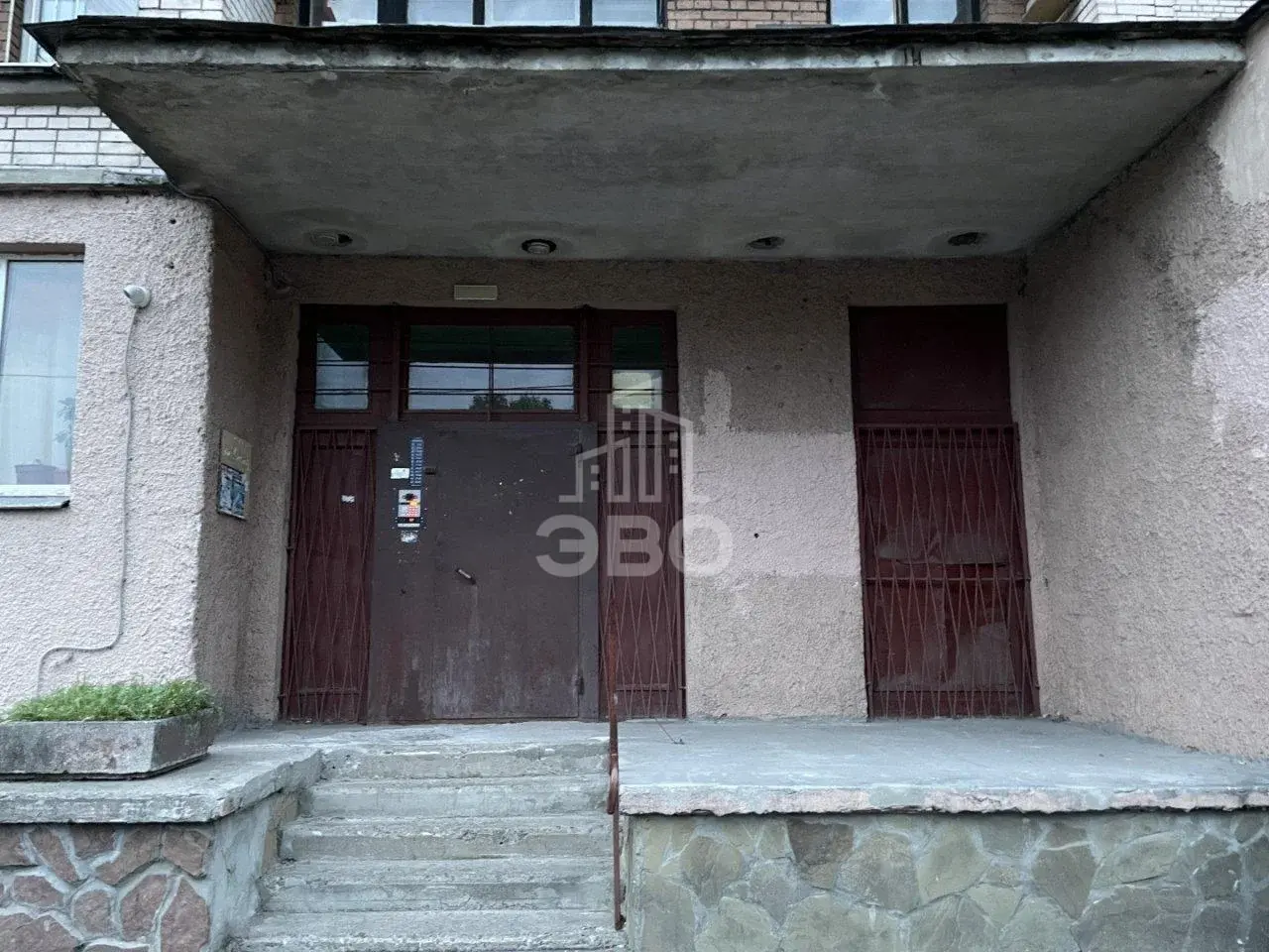 однокомнатная квартира в Санкт-Петербурге по адресу: Новоизмайловский проспект, 34, к 1, литера А
