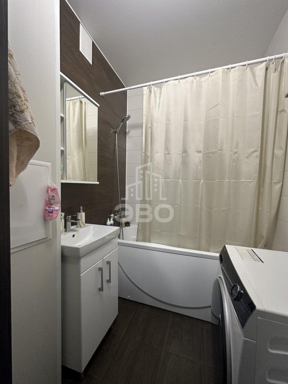 однокомнатная квартира в Санкт-Петербурге по адресу: Октябрьская наб., 34, к 5