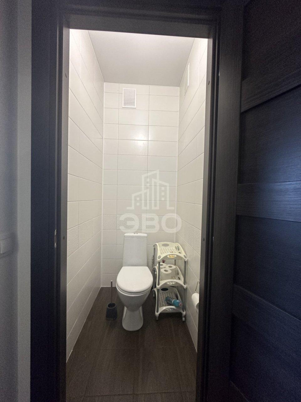 однокомнатная квартира в Санкт-Петербурге по адресу: Октябрьская наб., 34, к 5