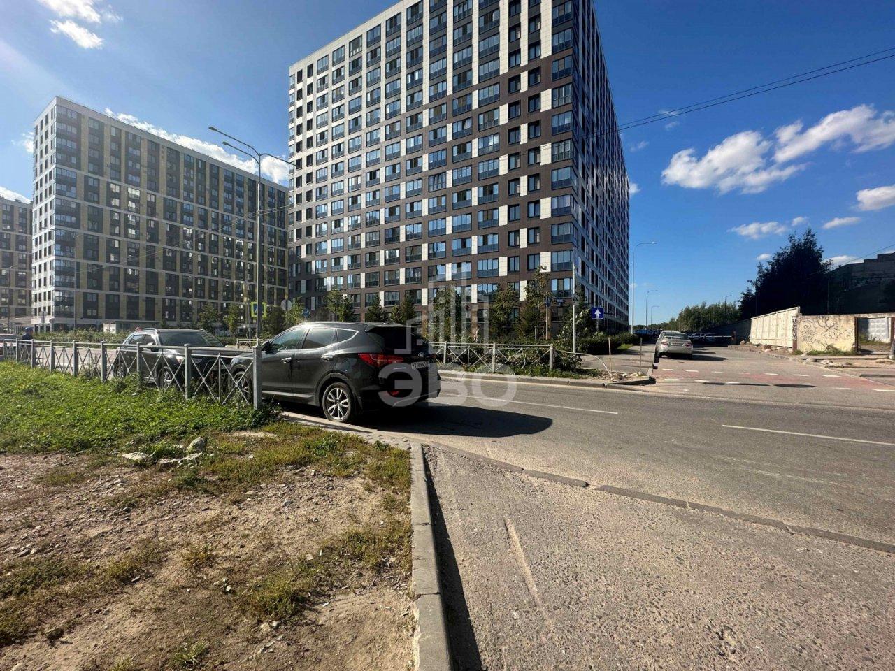 однокомнатная квартира в Санкт-Петербурге по адресу: Октябрьская наб., 34, к 5