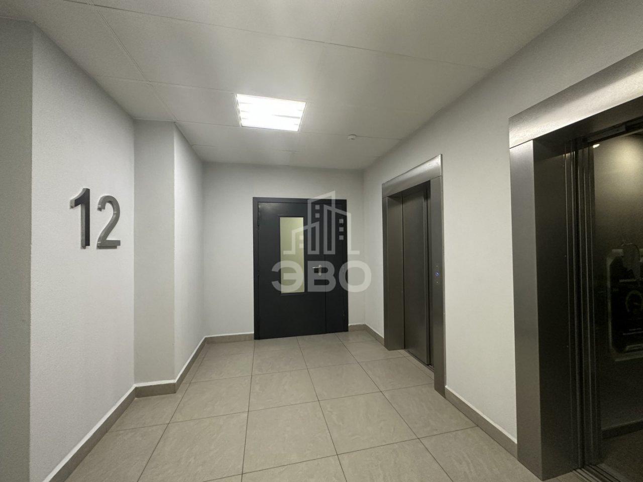 однокомнатная квартира в Санкт-Петербурге по адресу: Октябрьская наб., 34, к 5