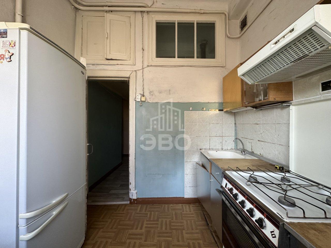 трехкомнатная квартира в Санкт-Петербурге по адресу: Ивановская ул., 15, литера А