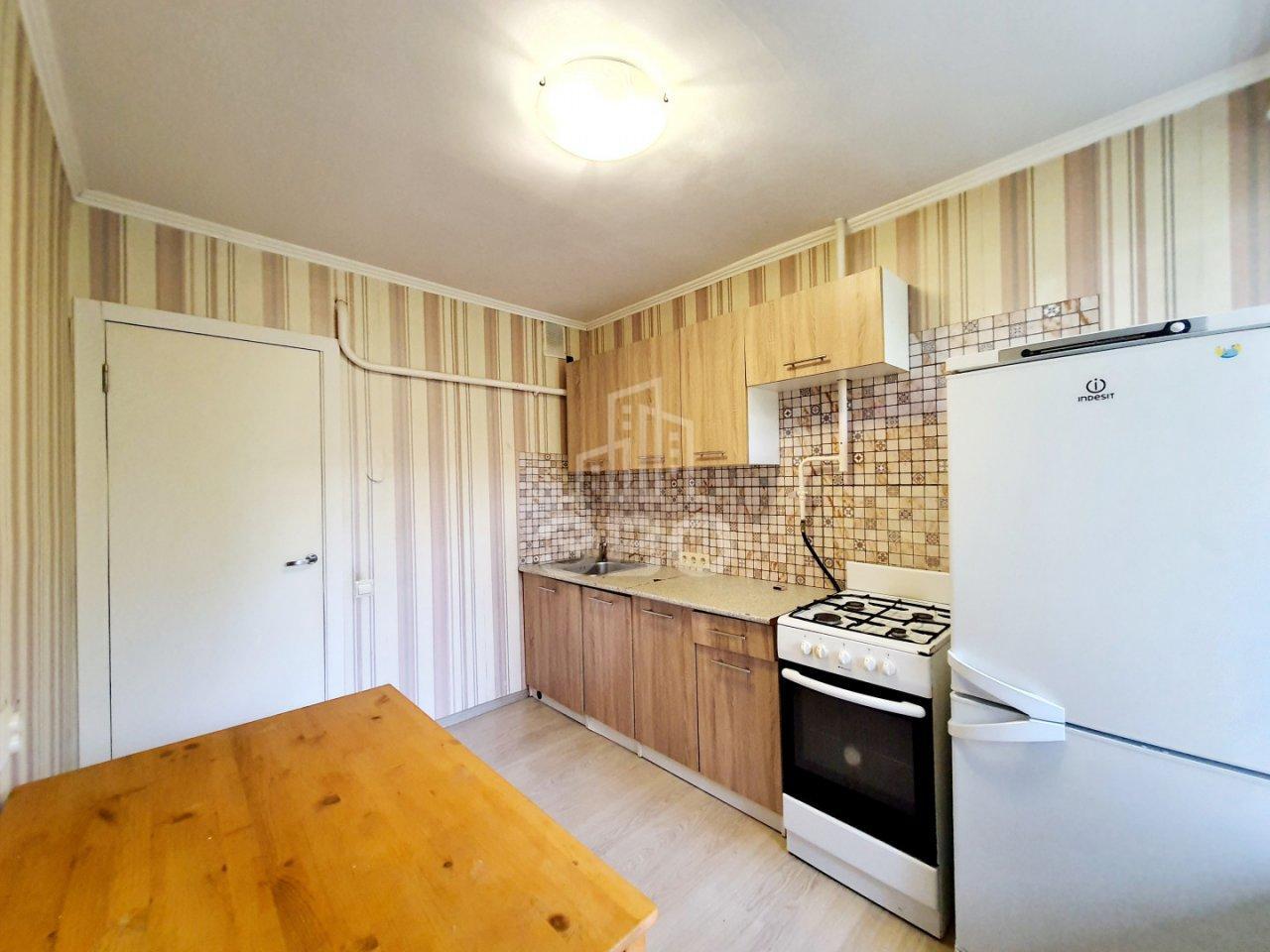 двухкомнатная квартира в Санкт-Петербурге по адресу: Орджоникидзе ул., 33