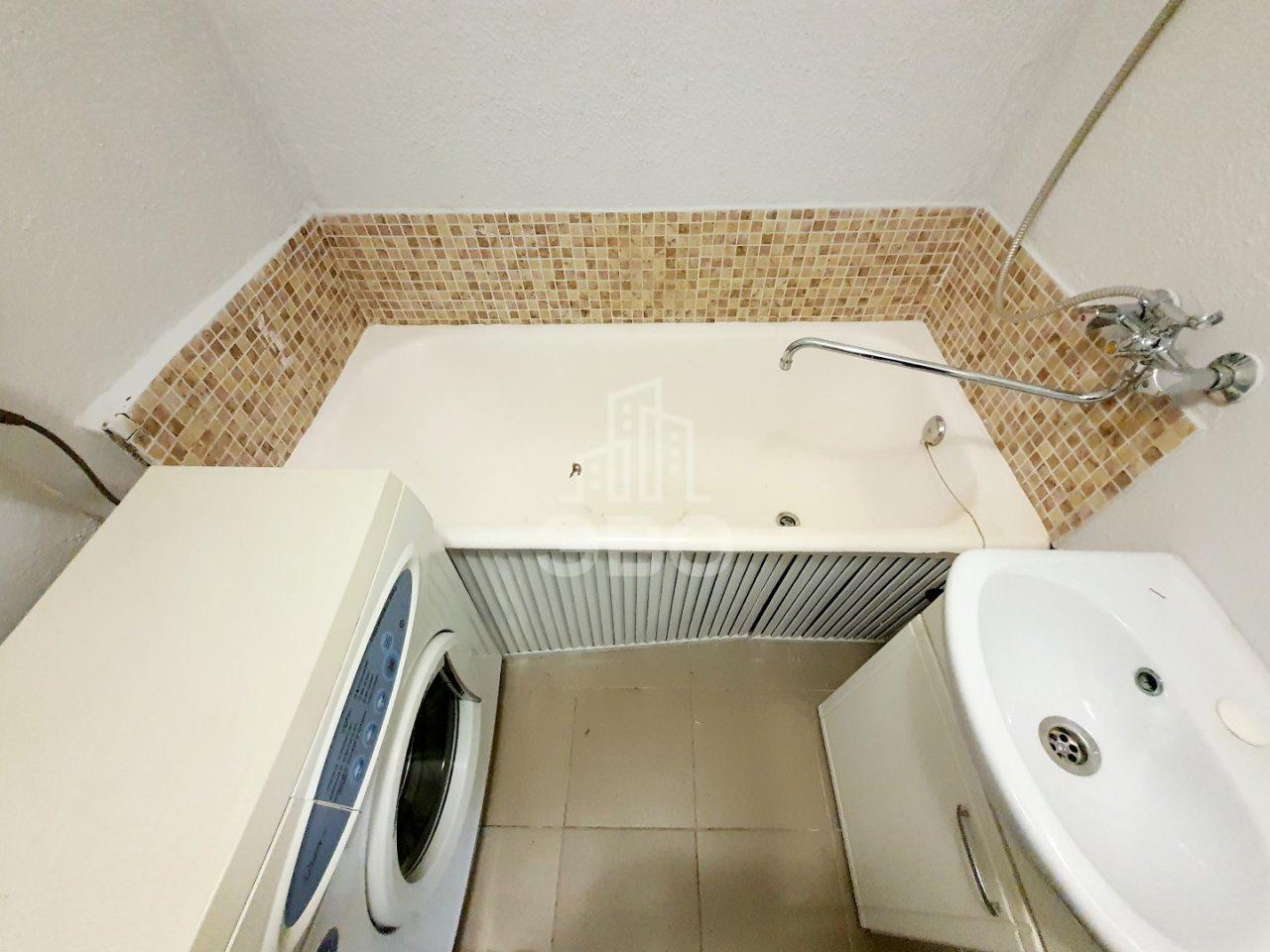 двухкомнатная квартира в Санкт-Петербурге по адресу: Орджоникидзе ул., 33