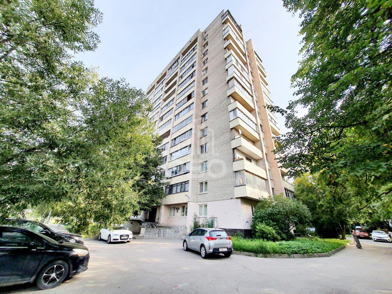 двухкомнатная квартира в Санкт-Петербурге по адресу: Орджоникидзе ул., 33