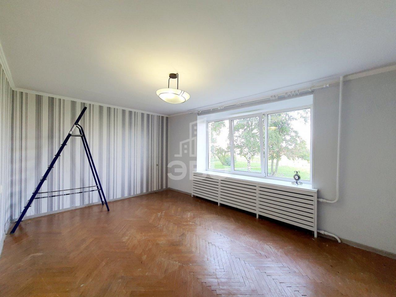 двухкомнатная квартира в Санкт-Петербурге по адресу: Орджоникидзе ул., 33