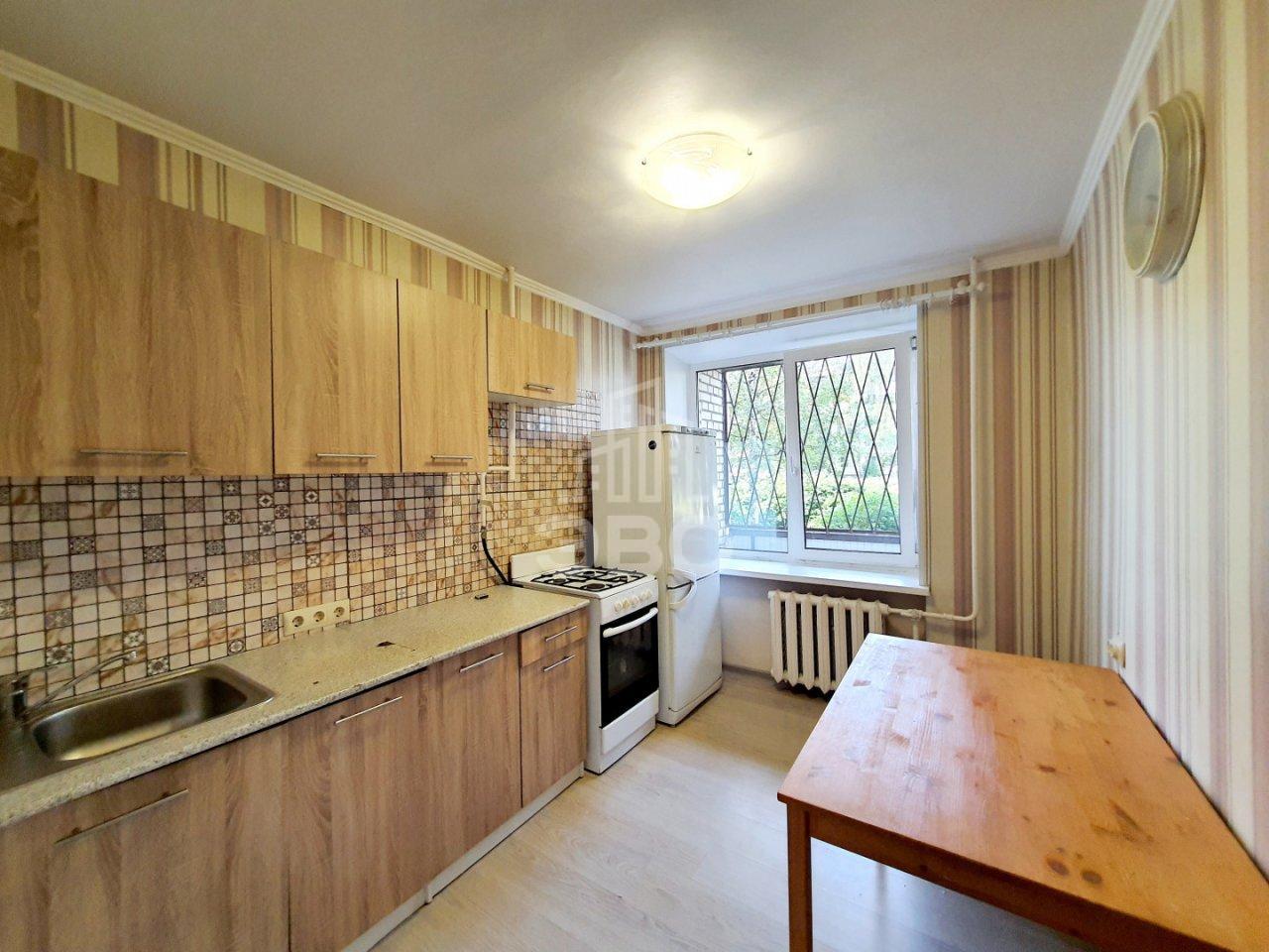 двухкомнатная квартира в Санкт-Петербурге по адресу: Орджоникидзе ул., 33