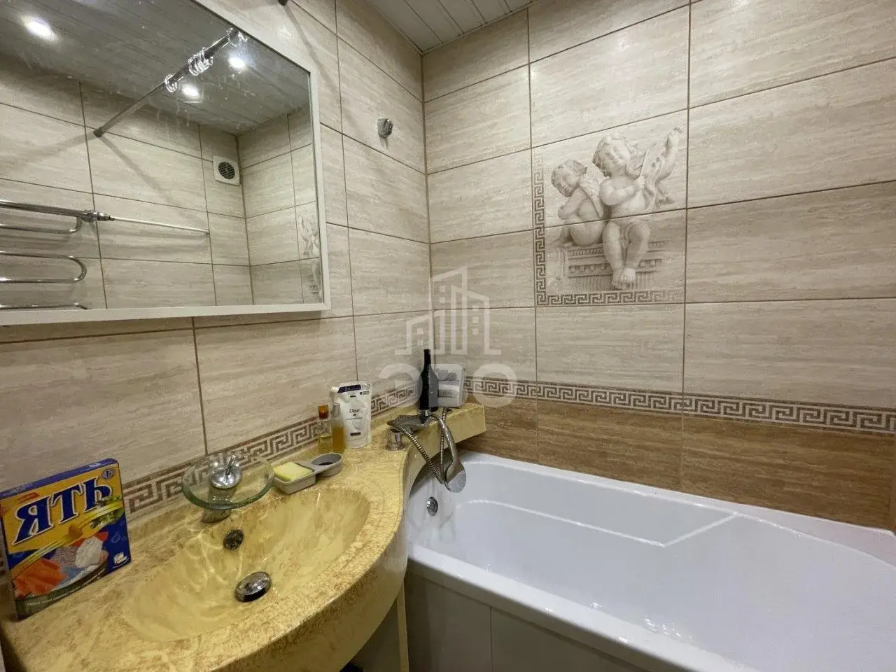 однокомнатная квартира в Санкт-Петербурге по адресу: Культуры проспект, 12, к 1