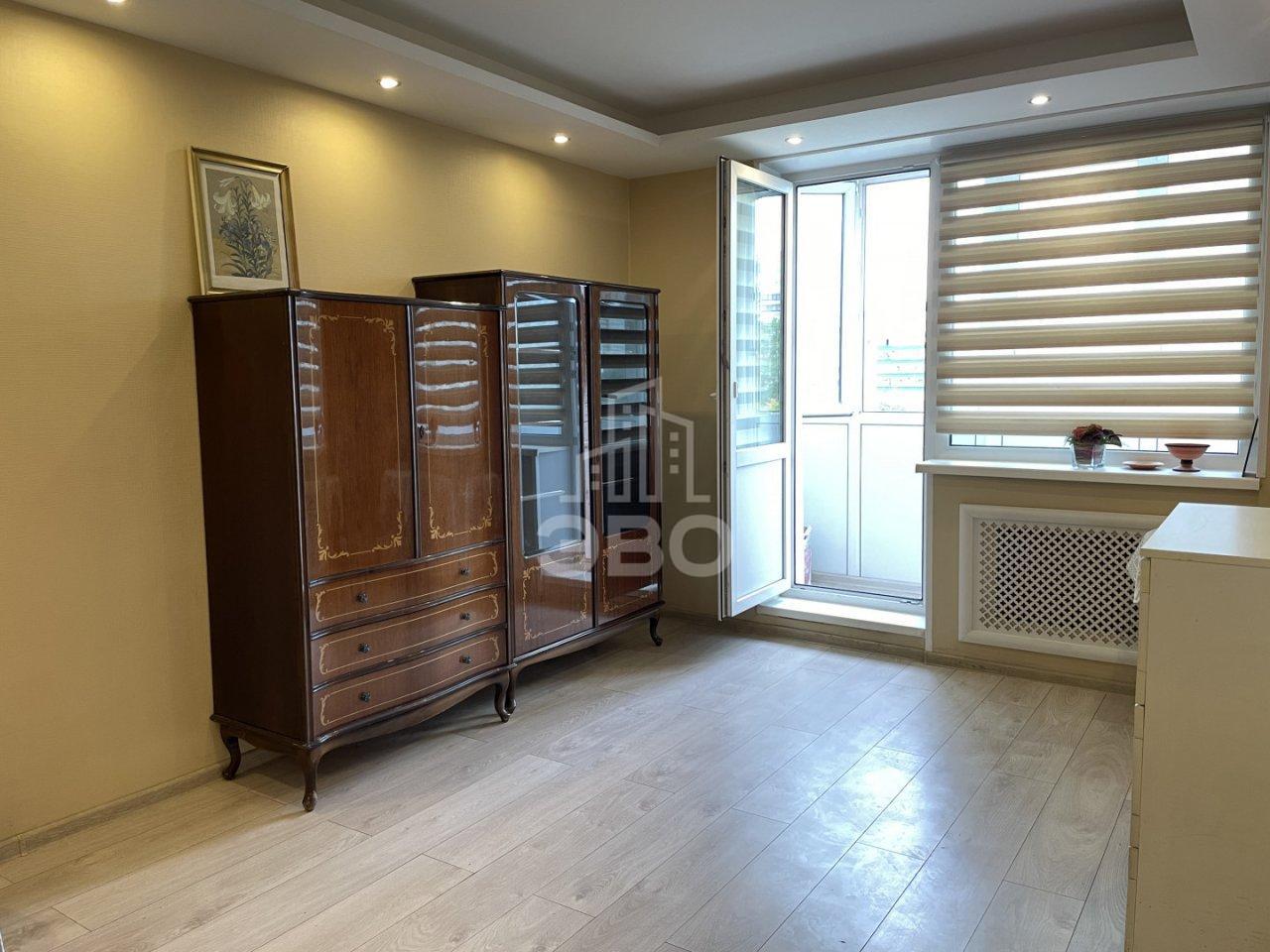 однокомнатная квартира в Санкт-Петербурге по адресу: Культуры проспект, 12, к 1