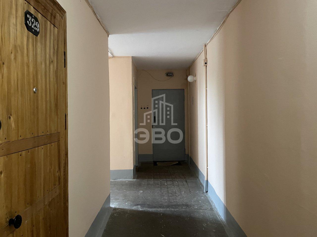 однокомнатная квартира в Санкт-Петербурге по адресу: Культуры проспект, 12, к 1