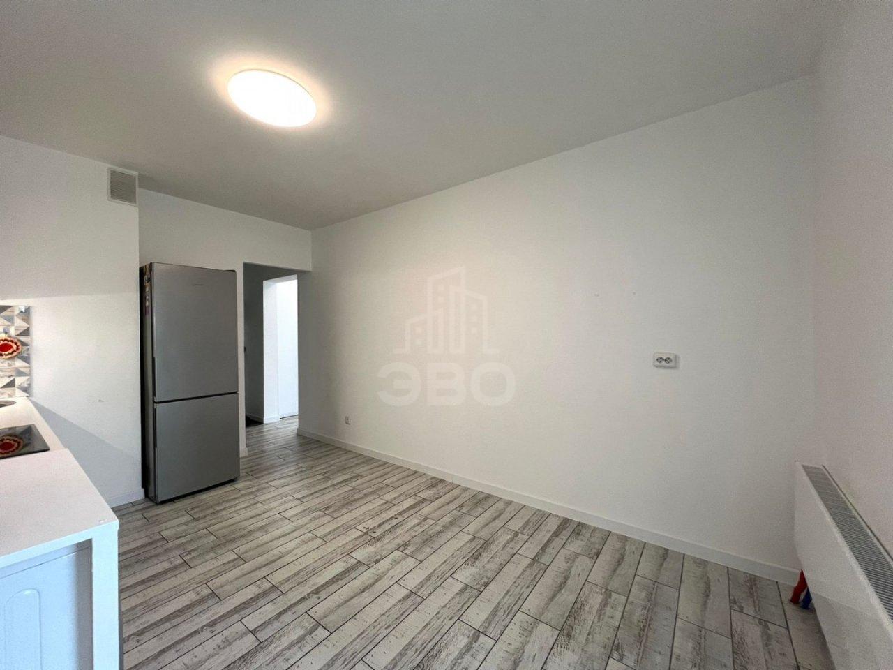 однокомнатная квартира в Санкт-Петербурге по адресу: Глухарская ул., 27, к 1