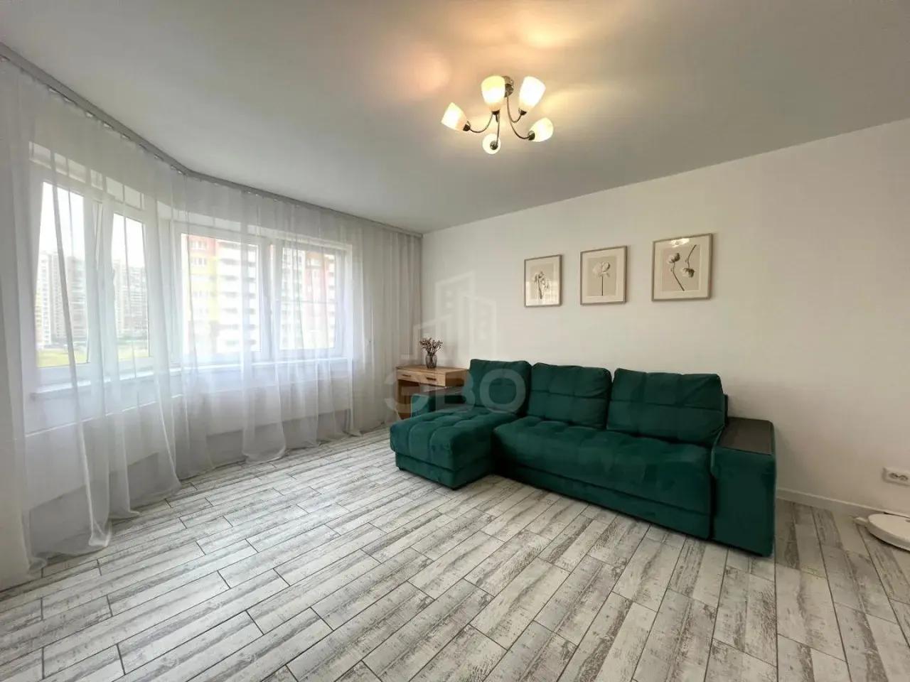 однокомнатная квартира в Санкт-Петербурге по адресу: Глухарская ул., 27, к 1