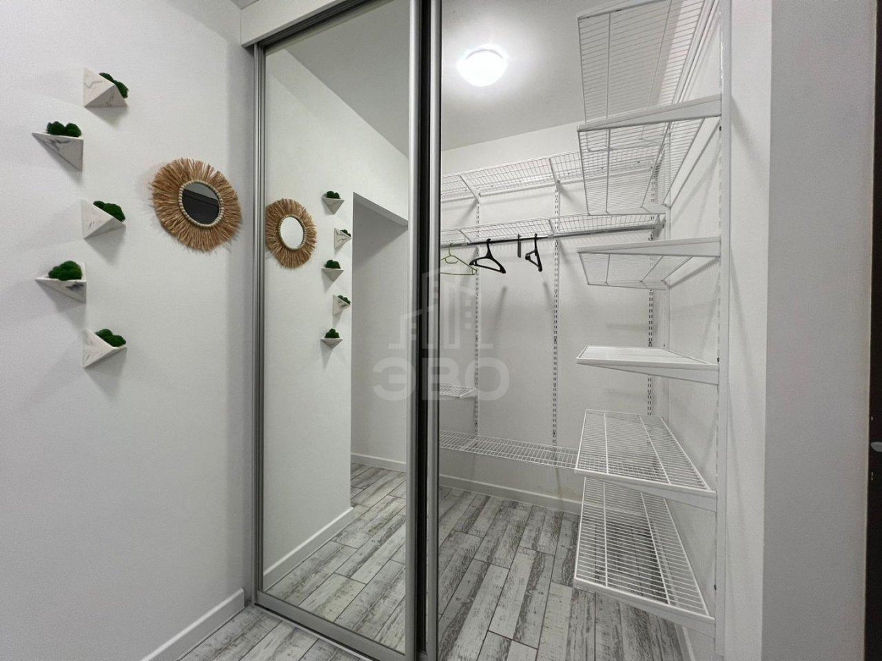 однокомнатная квартира в Санкт-Петербурге по адресу: Глухарская ул., 27, к 1