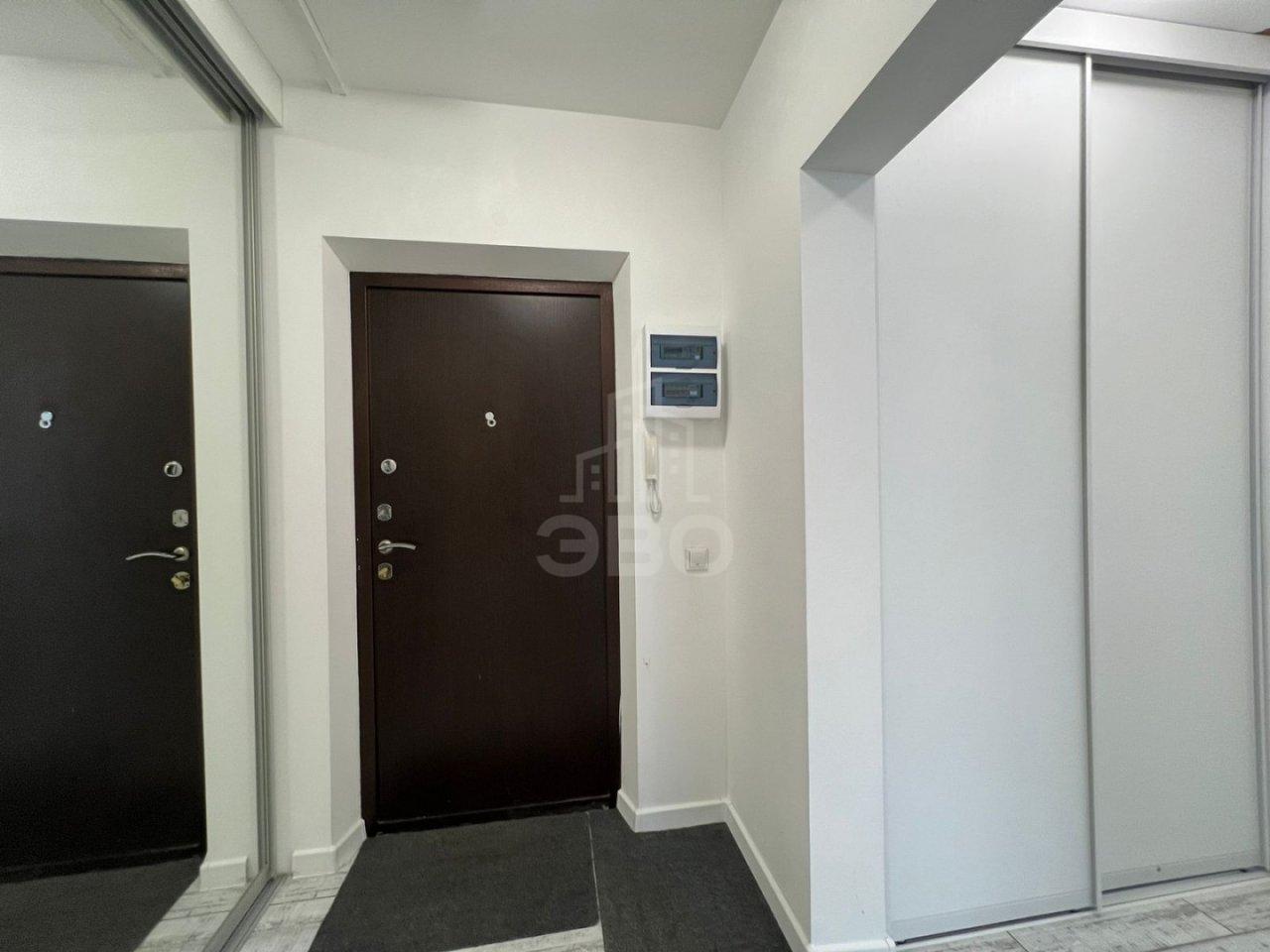 однокомнатная квартира в Санкт-Петербурге по адресу: Глухарская ул., 27, к 1