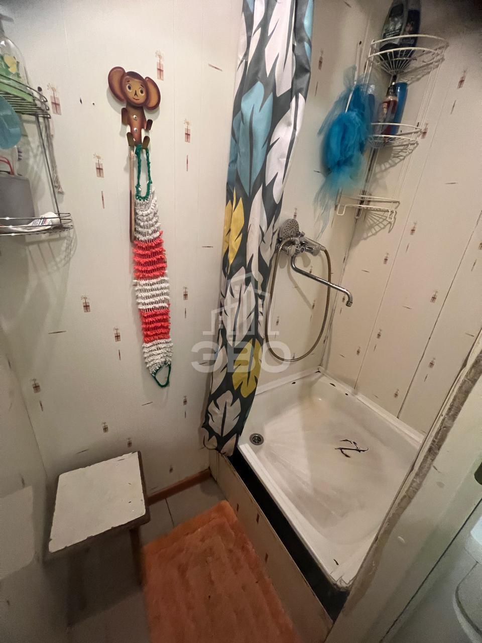 комната в Санкт-Петербурге по адресу: Ушинского ул., 5, к 2, литера а