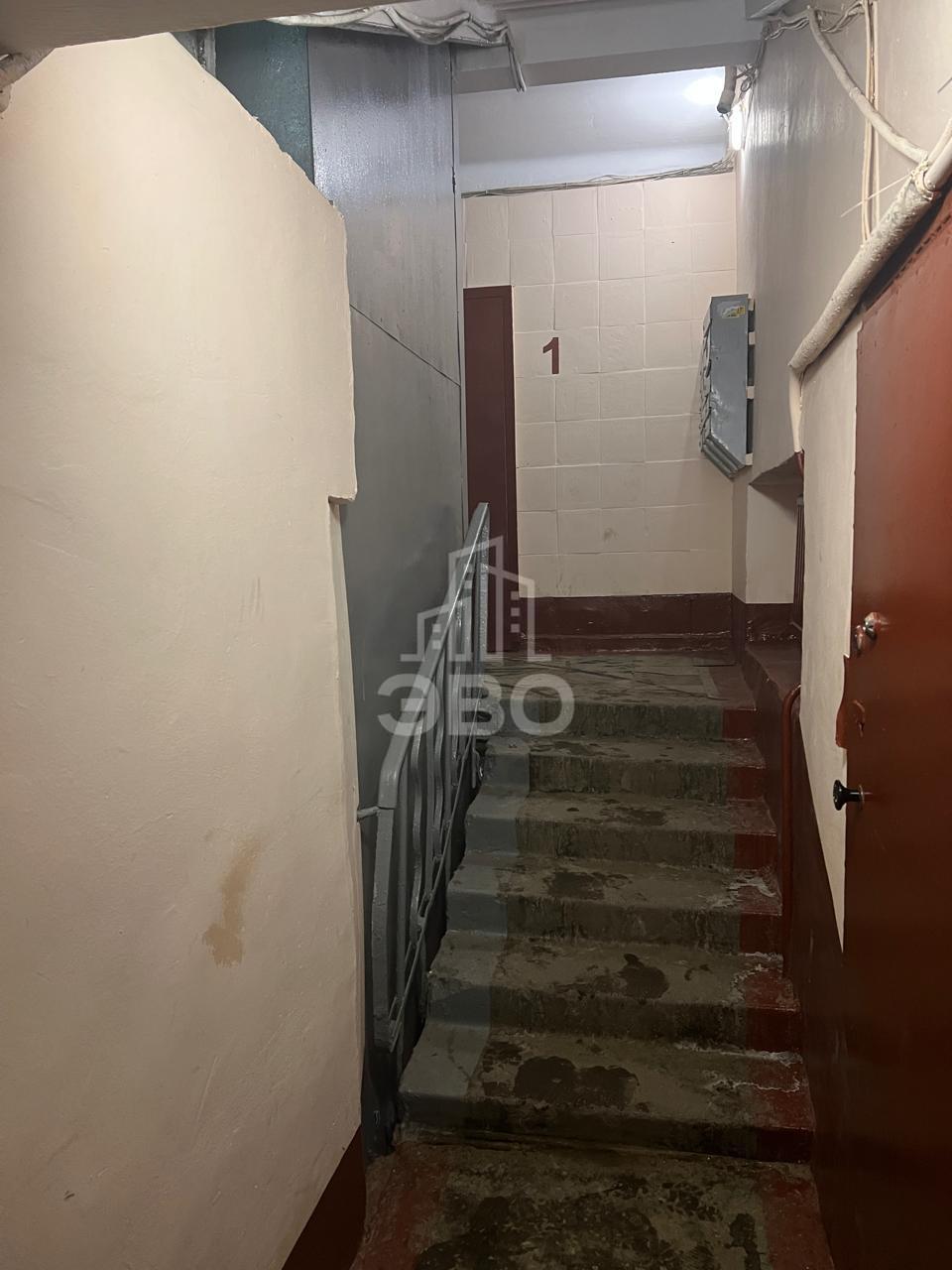 комната в Санкт-Петербурге по адресу: Ушинского ул., 5, к 2, литера а