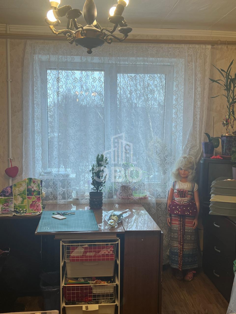 комната в Санкт-Петербурге по адресу: Ушинского ул., 5, к 2, литера а