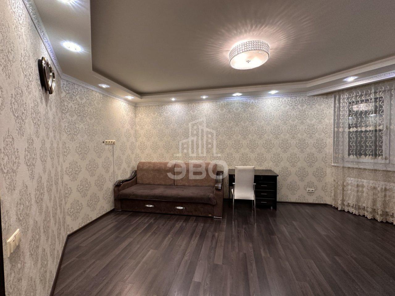 двухкомнатная квартира в Санкт-Петербурге по адресу: Кондратьевский проспект, 62, к 7