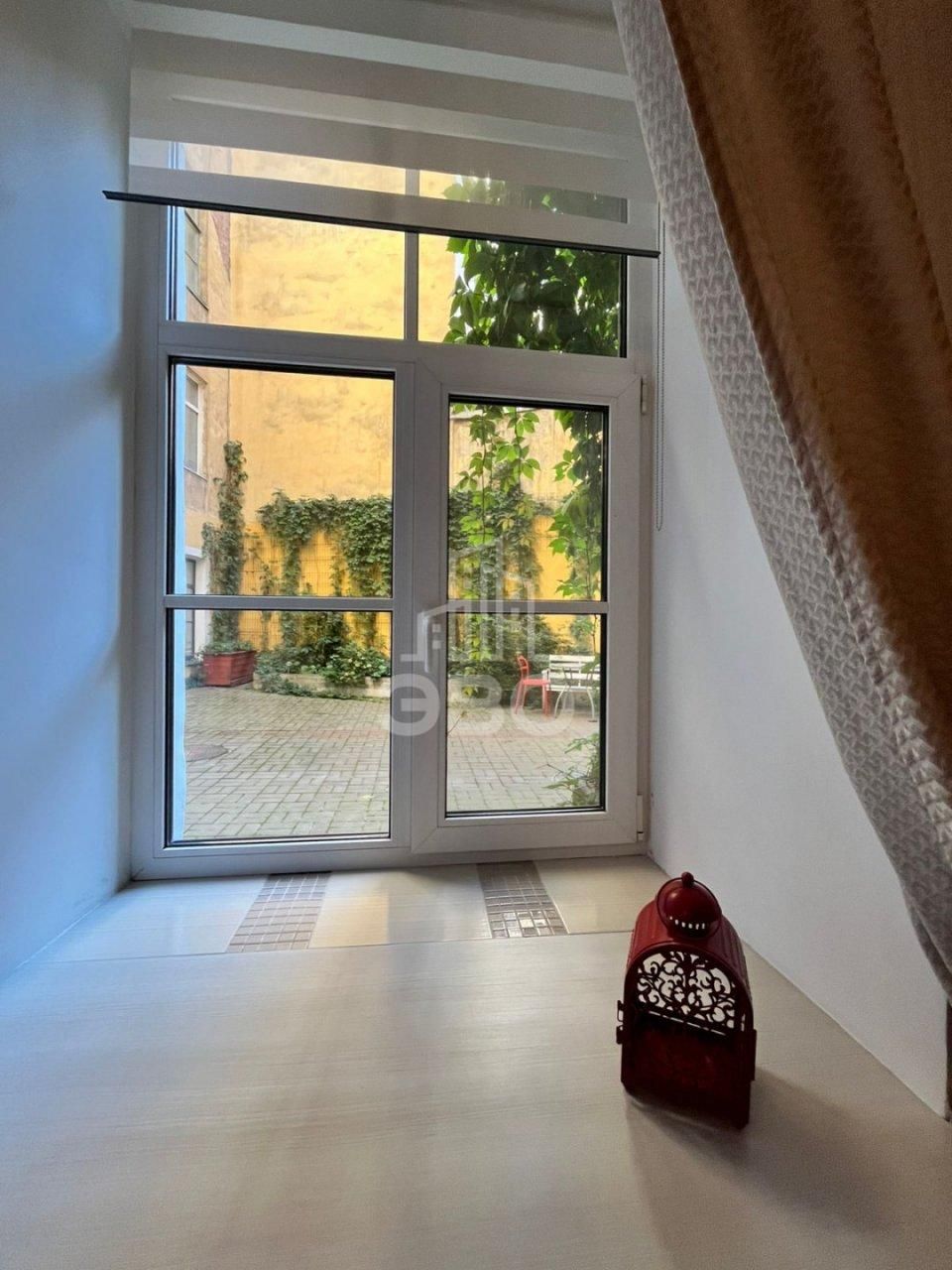 студия в Санкт-Петербурге по адресу: Пестеля ул., 5