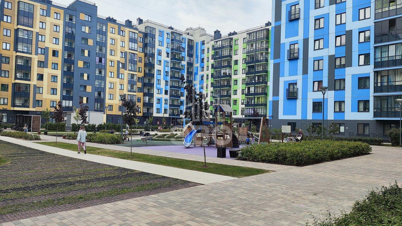 двухкомнатная квартира в Санкт-Петербурге по адресу: Тюльпанов ул., 2, к 1