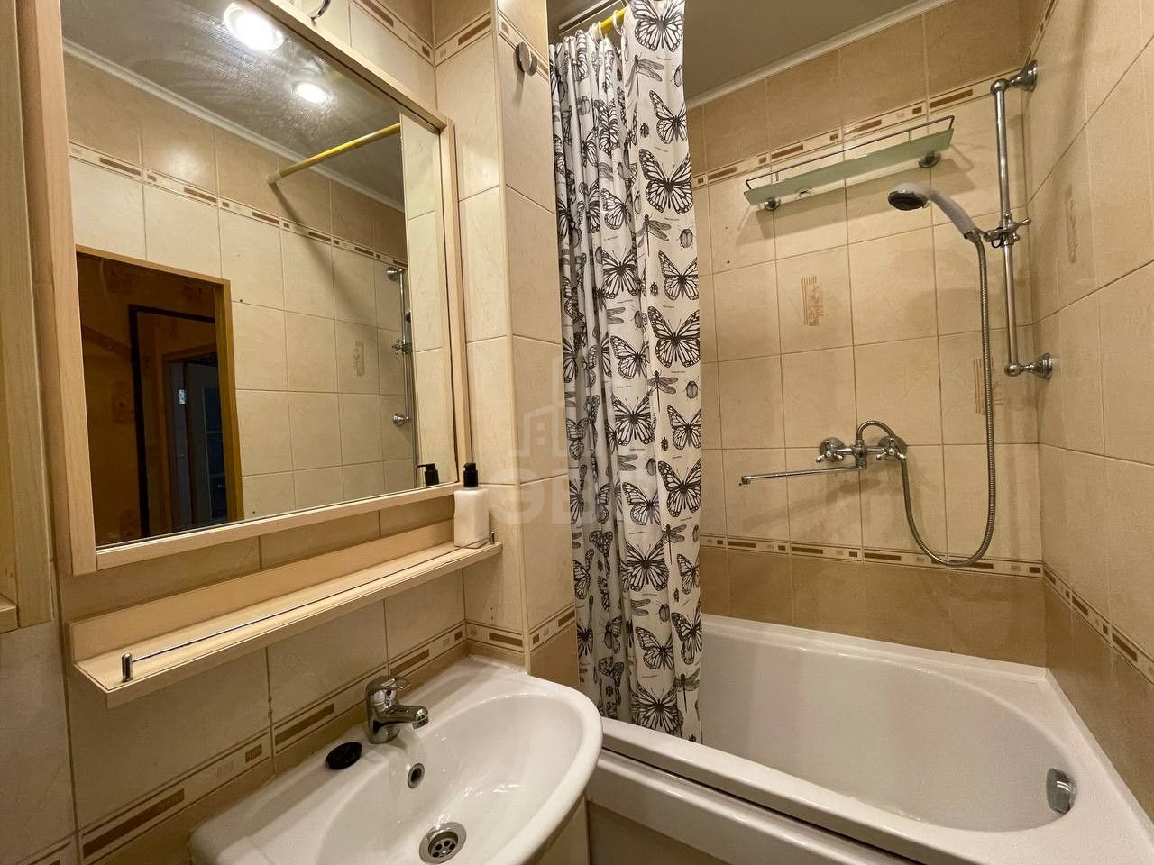 двухкомнатная квартира в Санкт-Петербурге по адресу: Подольская ул., 19