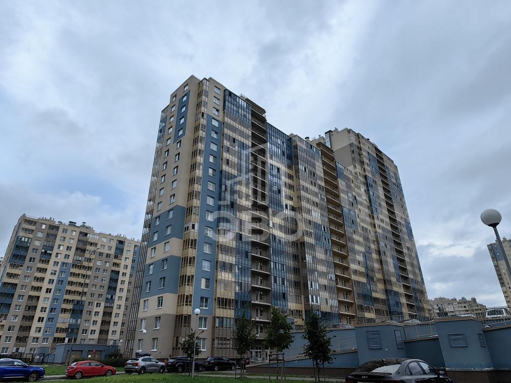 однокомнатная квартира в Санкт-Петербурге по адресу: Верхне-Каменская ул., 5