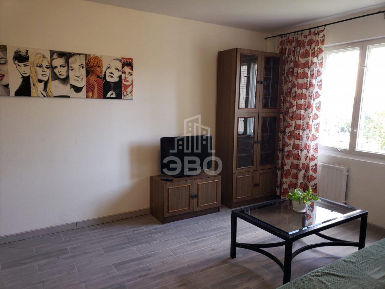 однокомнатная квартира в Санкт-Петербурге по адресу: Ударников проспект, 42