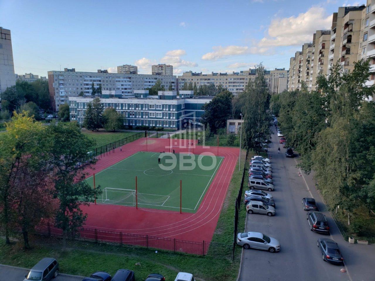 однокомнатная квартира в Санкт-Петербурге по адресу: Ударников проспект, 42