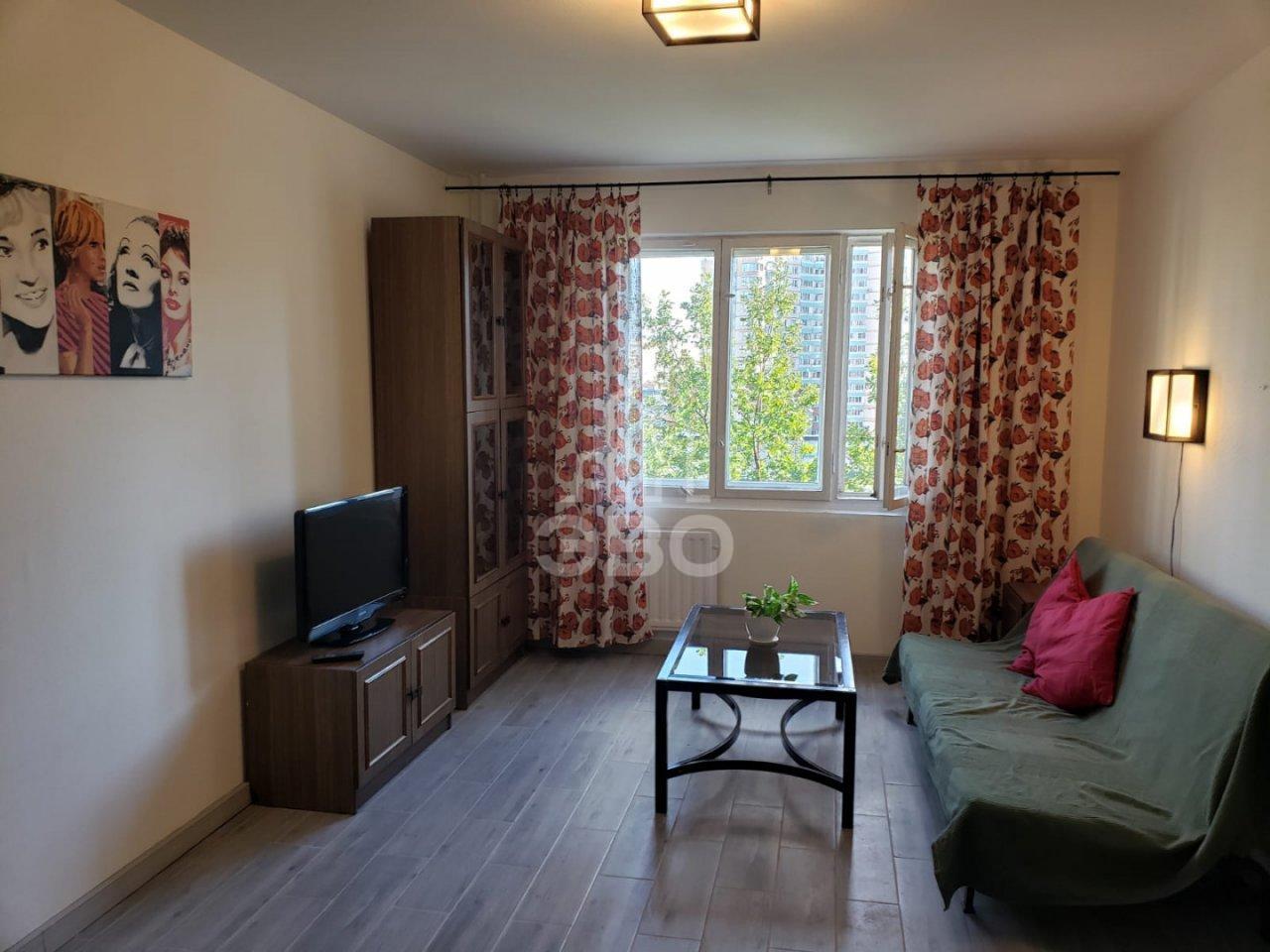 однокомнатная квартира в Санкт-Петербурге по адресу: Ударников проспект, 42