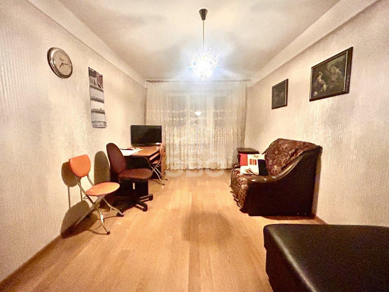 однокомнатная квартира в Санкт-Петербурге по адресу: Новосибирская ул., 3