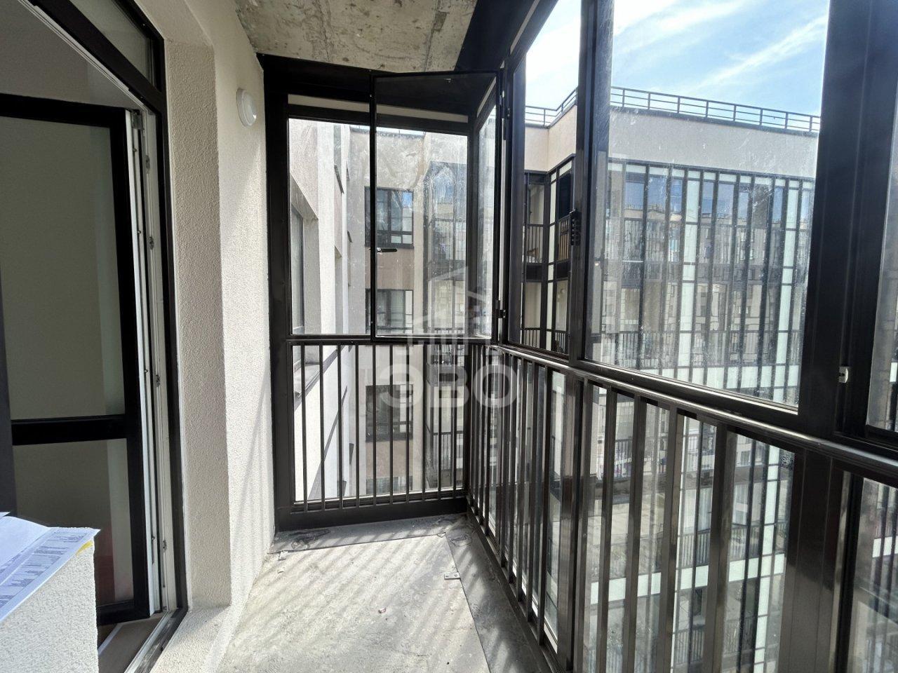 однокомнатная квартира в Санкт-Петербурге по адресу: Авиаконструкторов проспект, 63