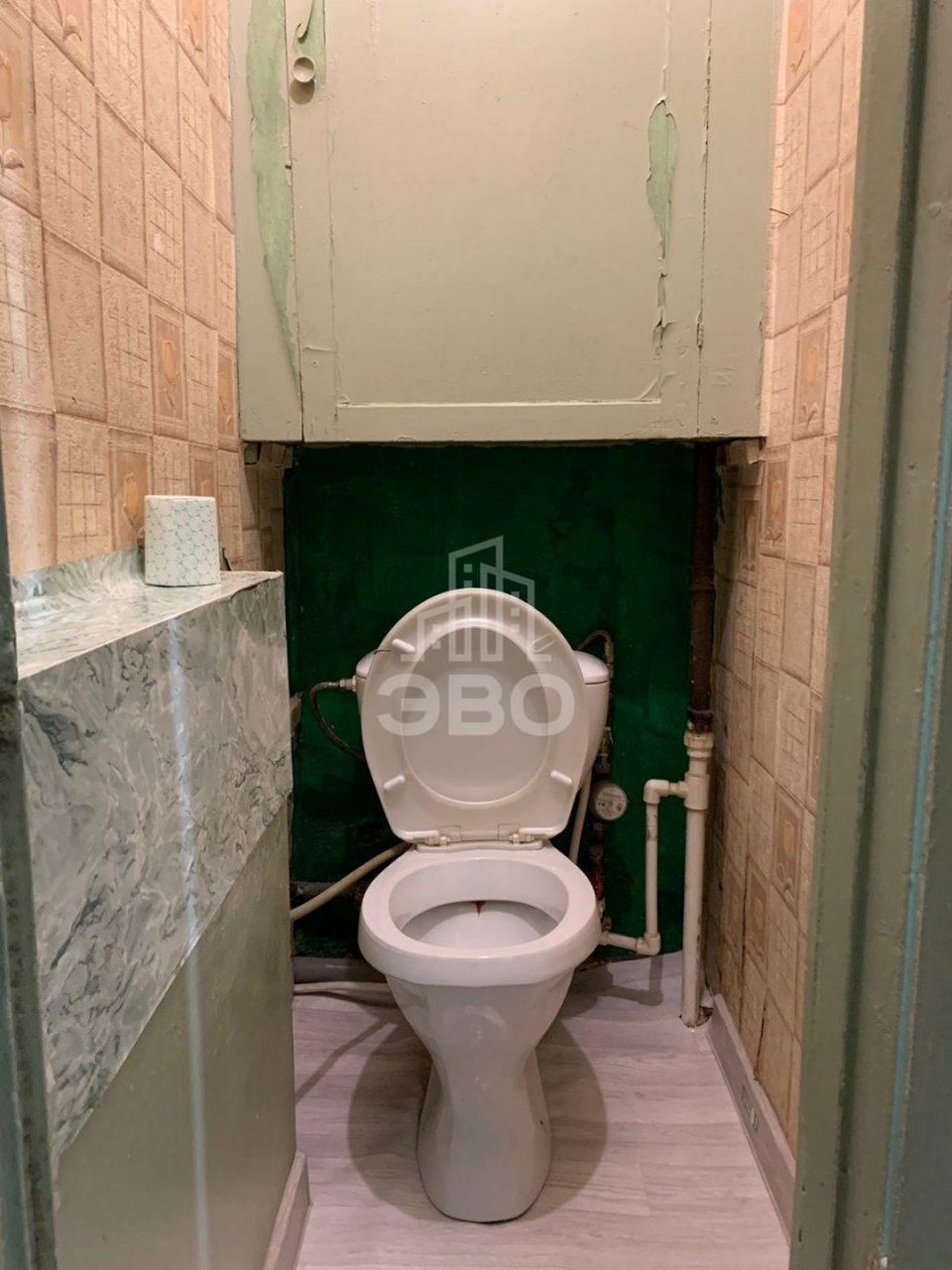 трехкомнатная квартира в Санкт-Петербурге по адресу: Школьная ул., 76