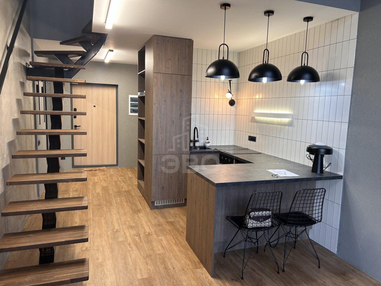 двухкомнатная квартира в Санкт-Петербурге по адресу: Челюскина ул., 8