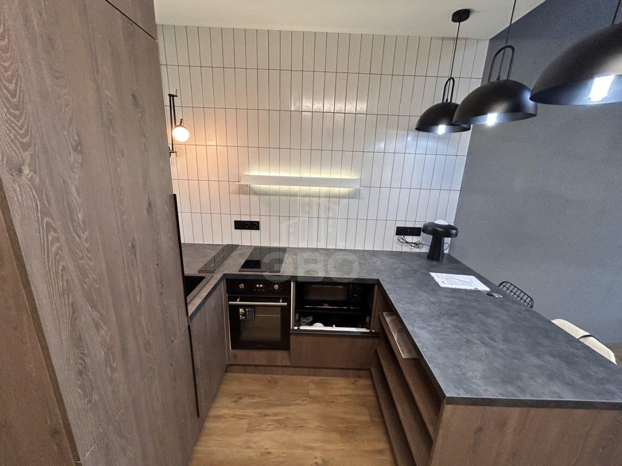 двухкомнатная квартира в Санкт-Петербурге по адресу: Челюскина ул., 8