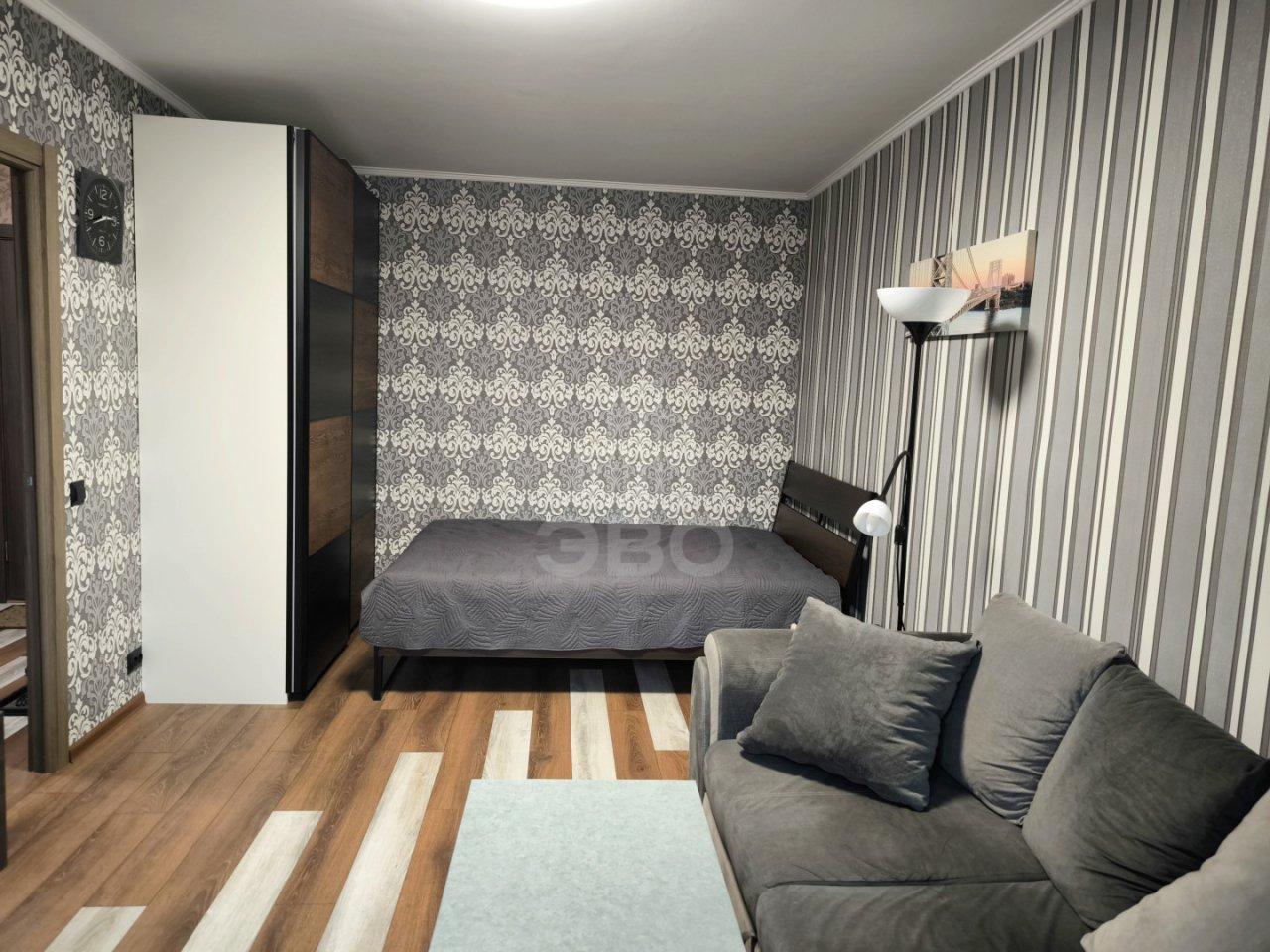 однокомнатная квартира в Санкт-Петербурге по адресу: Ивана Фомина ул., 13, к 1