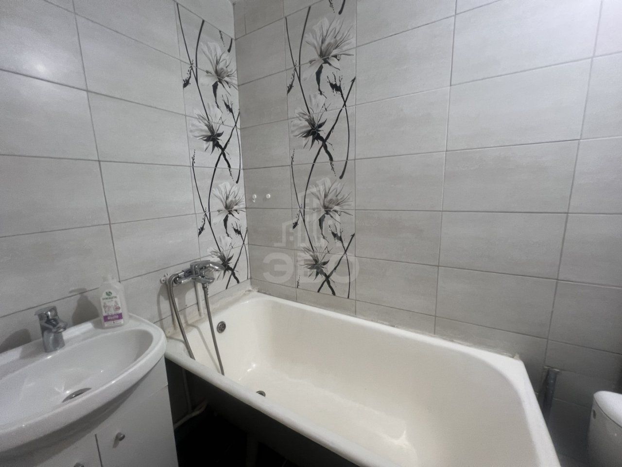 двухкомнатная квартира в Санкт-Петербург по адресу: Шелгунова ул., 10