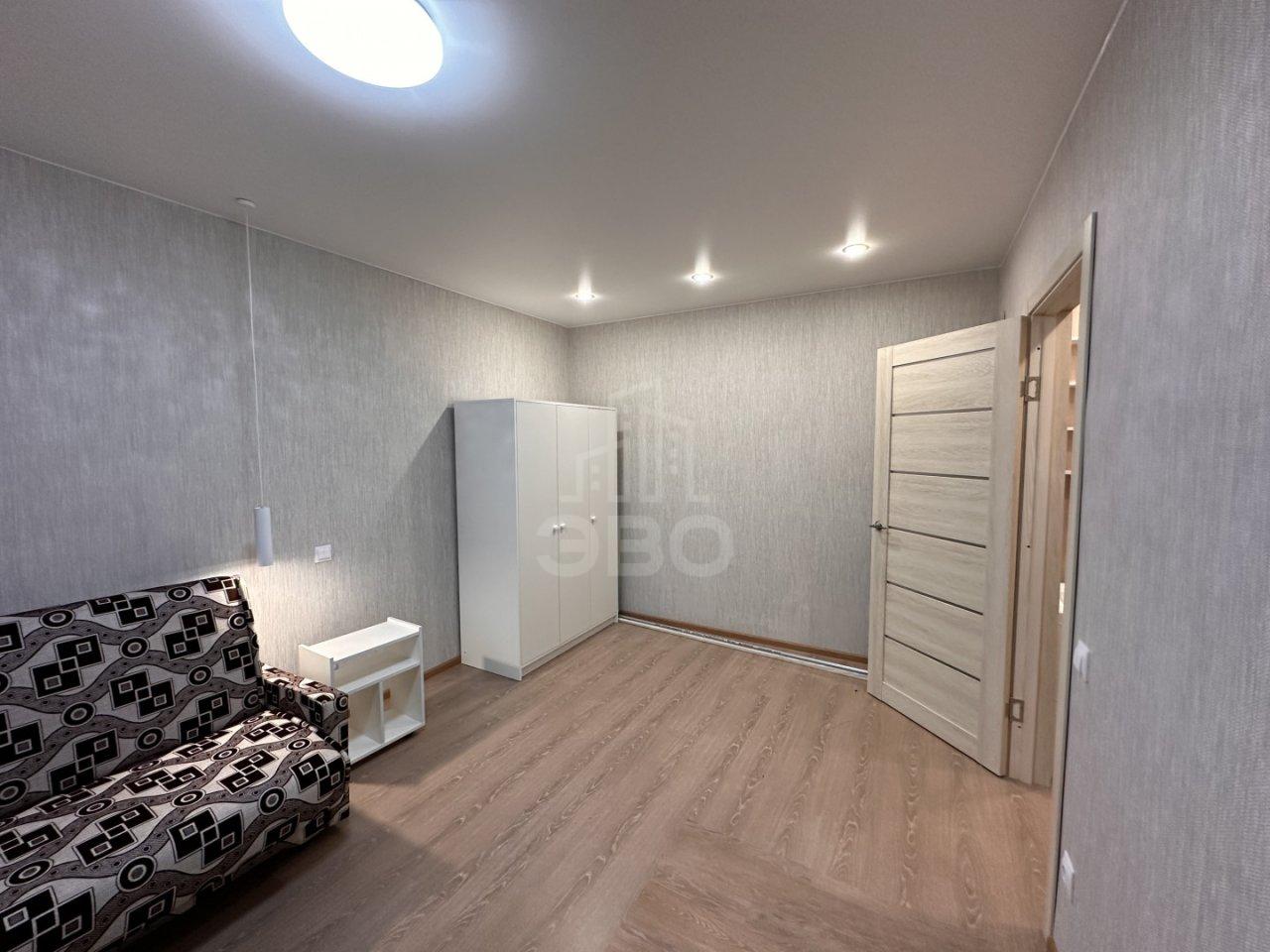 однокомнатная квартира в Санкт-Петербурге по адресу: Купчинская ул., 11, к 1