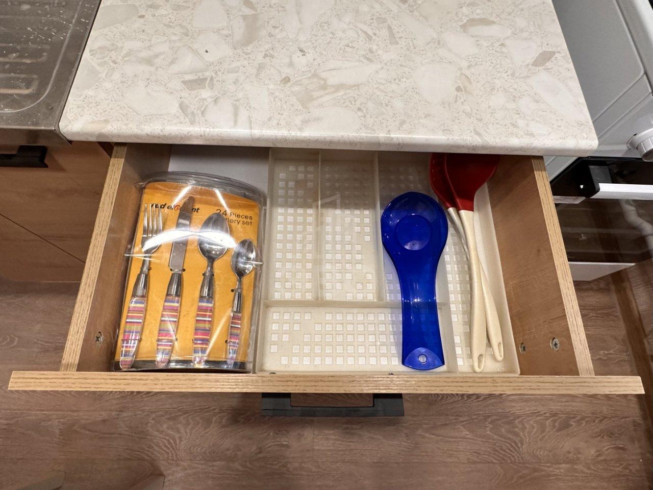 однокомнатная квартира в Санкт-Петербурге по адресу: Купчинская ул., 11, к 1